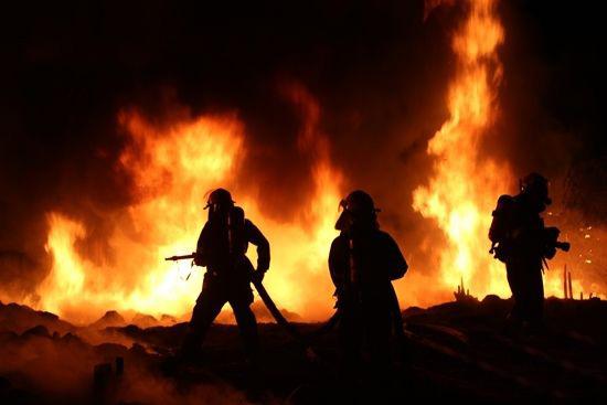 火災逆行者 火災逆行者